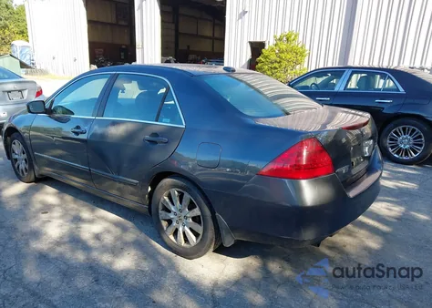 2007 Honda Accord 3.0 Ex из США, поврежденный, VIN 1HGCM66827A088704